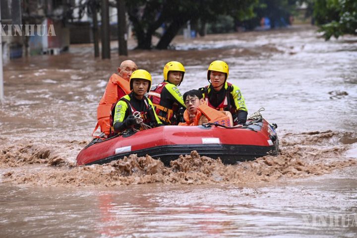 ရှီက ရေကြီးရေလျှံမှုထိန်းချုပ်ရေး၊ မိုးခေါင်ရေရှားမှု လျော့ပါးရေးဆိုင်ရာ အစည်းအဝေး ကြီးမှူးကျင်းပ