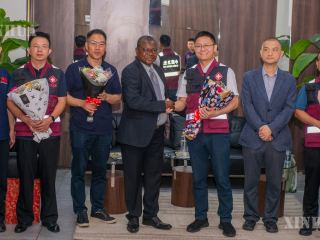 တရုတ်နိုင်ငံ၏ ဒုတိယအသုတ် အီဘိုလာရောဂါတိုက်ဖျက်ရေး ဆေးဘက်ဆိုင်ရာ ကျွမ်းကျင်ပညာရှင်အဖွဲ့ ကွန်ဂိုနိုင်ငံ (DRC) သို့ ရောက်ရှိ