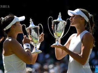 Guo နှင့် Mladenovic တို့က ၂၀၂၆ ခုနှစ် ဝင်ဘယ်ဒန်ပြိုင်ပွဲတွင် အမျိုးသမီးနှစ်ယောက်တွဲချန်ပီယံဆု ရရှိ