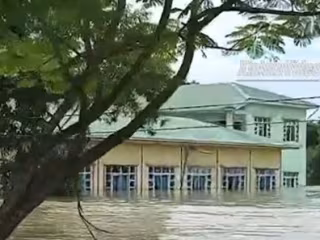 ဧရာဝတီတိုင်းဒေသကြီးတွင် ရေကာတာကျိုးပေါက်၍ ရေကြီးရေလျှံမှုဖြစ်ပွား၊ လူဦးရေ ၁၄,၀၀၀ ကျော် ရေဘေးသင့်