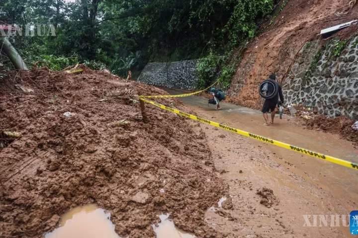 ဖိလစ်ပိုင်နိုင်ငံ မြောက်ပိုင်းတွင် မြေပြိုမှုကြောင့် လူလေးဦး သေဆုံးပြီး ခြောက်ဦး ပျောက်ဆုံးလျက်ရှိ