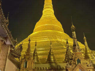 မြန်မာနိုင်ငံရှိ ရွှေတိဂုံစေတီတော်မြတ်ကြီးကို ၇လအတွင်း ခရီးသွားဧည့်သည် ၄.၃၇ သန်းကျော် လာရောက်
