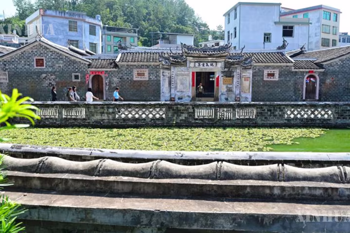 ဖူကျန့်ပြည်နယ် ရှင်းချွမ်မြို့နယ်က အနီရောင်ယဉ်ကျေးမှုဖြင့် ကျေးလက်ရှင်သန်ဖွံ့ဖြိုးတိုးတက်ရေးကို အားဖြည့်ပေး