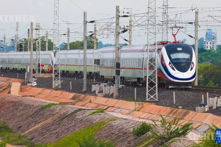 တရုတ်-လာအို ရထားလမ်း၏ ယခုနှစ် ပထမ ၇ လအတွင်း ပို့ကုန်သွင်းကုန် ကုန်စည်တန်ဖိုး ယွမ် ဘီလီယံ ၂၀ ကျော် ရှိလာ