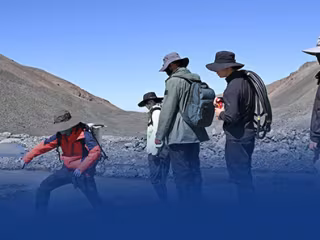 “သုံးဖက်မြင် CT စကင်န်” ဖြင့် ရေခဲမြစ်အရည်ပျော်မှု၏ ရာသီဥတုဆိုင်ရာ လျှို့ဝှက်ချက်များကို ဖော်ထုတ်ခြင်း