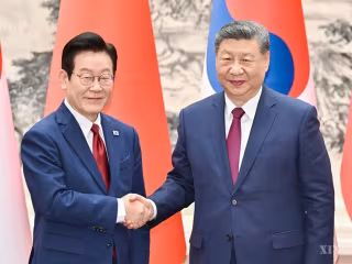ရှီကျင့်ဖိန်က တောင်ကိုရီးယားအစိုးရ တည်ထောင်ခြင်း ၇၈ နှစ်မြောက်အတွက် တောင်ကိုရီးယားသမ္မတ လီဂျေမြောင်ထံသို့ ဂုဏ်ပြုသဝဏ်လွှာ ပေးပို့