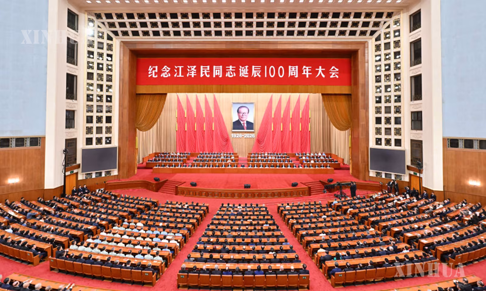 တရုတ်နိုင်ငံ ပေကျင်းမြို့၌ ကျင်းပသည့် ကျန်ဇီမင်း၏ မွေးနေ့ရာပြည့် အထိမ်းအမှတ် အခမ်းအနားသို့ တရုတ်ကွန်မြူနစ်ပါတီ ဗဟိုကော်မတီ အထွေထွေအတွင်းရေးမှူးချုပ်၊ နိုင်ငံတော်သမ္မတ၊ ဗဟိုစစ်ကော်မရှင် ဥက္ကဋ္ဌ ရှီကျင့်ဖိန်
၂၀၂၆ ခုနှစ် ဩဂုတ် ၁၇ ရက် နံနက်ပိုင်းက တက်ရောက်၍ အရေးကြီးအမှာစကားပြောကြားနေစဉ် (ဆင်ဟွာ)