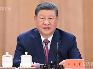 “ရှီကျင့်ဖိန်၏ ယဉ်ကျေးမှုသံယောဇဉ်ရေစက်” ရုပ်သံအစီအစဉ်အား အဇာဘိုင်ဂျန် ဘာသာစကားဗားရှင်းဖြင့် စတင်ထုတ်လွှင့်ခြင်း အခမ်းအနား အဇာဘိုင်ဂျန်နိုင်ငံ ဗာကူမြို့၌ ကျင်းပ