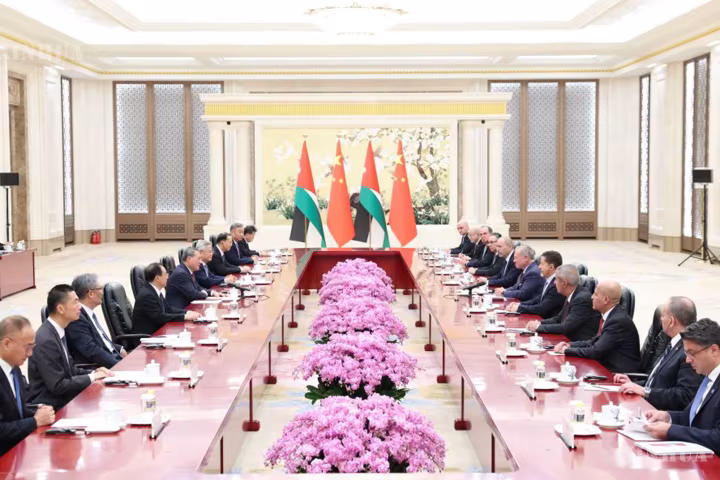 တရုတ်နိုင်ငံ ဝန်ကြီးချုပ်နှင့် ဂျော်ဒန်နိုင်ငံဘုရင် တွေ့ဆုံ