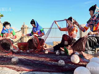 ဖူကျန့်ပြည်နယ် ဟွေ့အန်းခရိုင်၌ ပင်လယ်ကမ်းနား အမျိုးသမီးများ၏ ဓလေ့ကို လေ့လာခြင်း