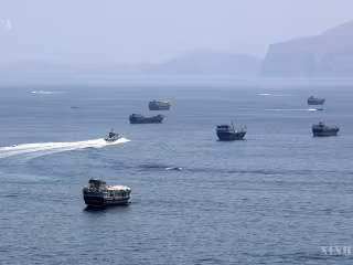 ဟော်မုဇ်ရေလက်ကြားအရေး ဆွေးနွေးရန် ကာတာနိုင်ငံဝန်ကြီးချုပ် အီရန်သို့ ခရီးစဉ် သွားရောက်