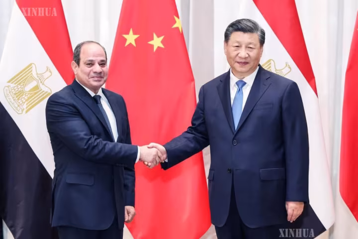 တရုတ်နိုင်ငံအနေဖြင့် အီဂျစ်နိုင်ငံနှင့် ဘက်စုံမဟာဗျူဟာမြောက် မိတ်ဖက်ဆက်ဆံရေး နက်နက်ရှိုင်းရှိုင်း ဖော်ဆောင်ရန် အသင့်ရှိဟု သမ္မတရှီ ပြောကြား