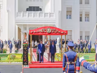 တရုတ်နိုင်ငံအနေဖြင့် အီဂျစ်နိုင်ငံ၏ မဟာဗျူဟာ ဟန်ချက်ညီရေးမူဝါဒ လက်ကိုင်ပြုကျင့်သုံးမှုအပေါ် အသိအမှတ်ပြုဟု ပူးတွဲကြေညာချက်၌ ဖော်ပြ