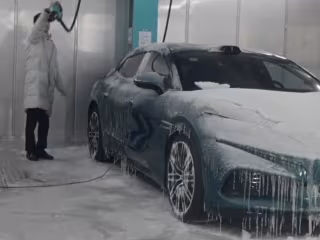 BYD ရုံးချုပ်သို့ သွားရောက်လေ့လာခြင်း - တရုတ်နိုင်ငံ၏ EV ယာဉ် ဆန်းသစ်တီထွင်မှုဖြင့် ကမ္ဘာပေါ်တွင် အစိမ်းရောင် ရွေ့လျားသွားလာမှုကို မောင်းနှင်ပေး