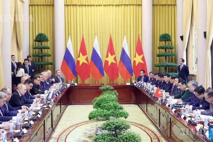 ဗီယက်နမ်နိုင်ငံနှင့် ဘက်စုံမဟာဗျူဟာမြောက် မိတ်ဖက်ဆက်ဆံရေးကို ပိုမိုနက်ရှိုင်းစေမည်ဟု ပူတင် ပြောကြား