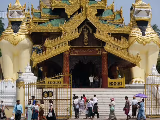 မြန်မာနိုင်ငံရှိ ရွှေတိဂုံစေတီတော်သို့ ပထမရှစ်လအတွင်း ဘုရားဖူးဧည့်သည် ၄.၈၄ သန်းကျော် လာရောက်ဖူးမြော်
