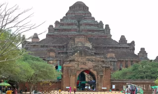 မြန်မာနိုင်ငံက တရုတ်နှင့် အိန္ဒိယ ခရီးသွားဧည့်သည်များအတွက် ဆိုက်ရောက်ဗီဇာ အစီအစဉ်ကို သက်တမ်းတိုး