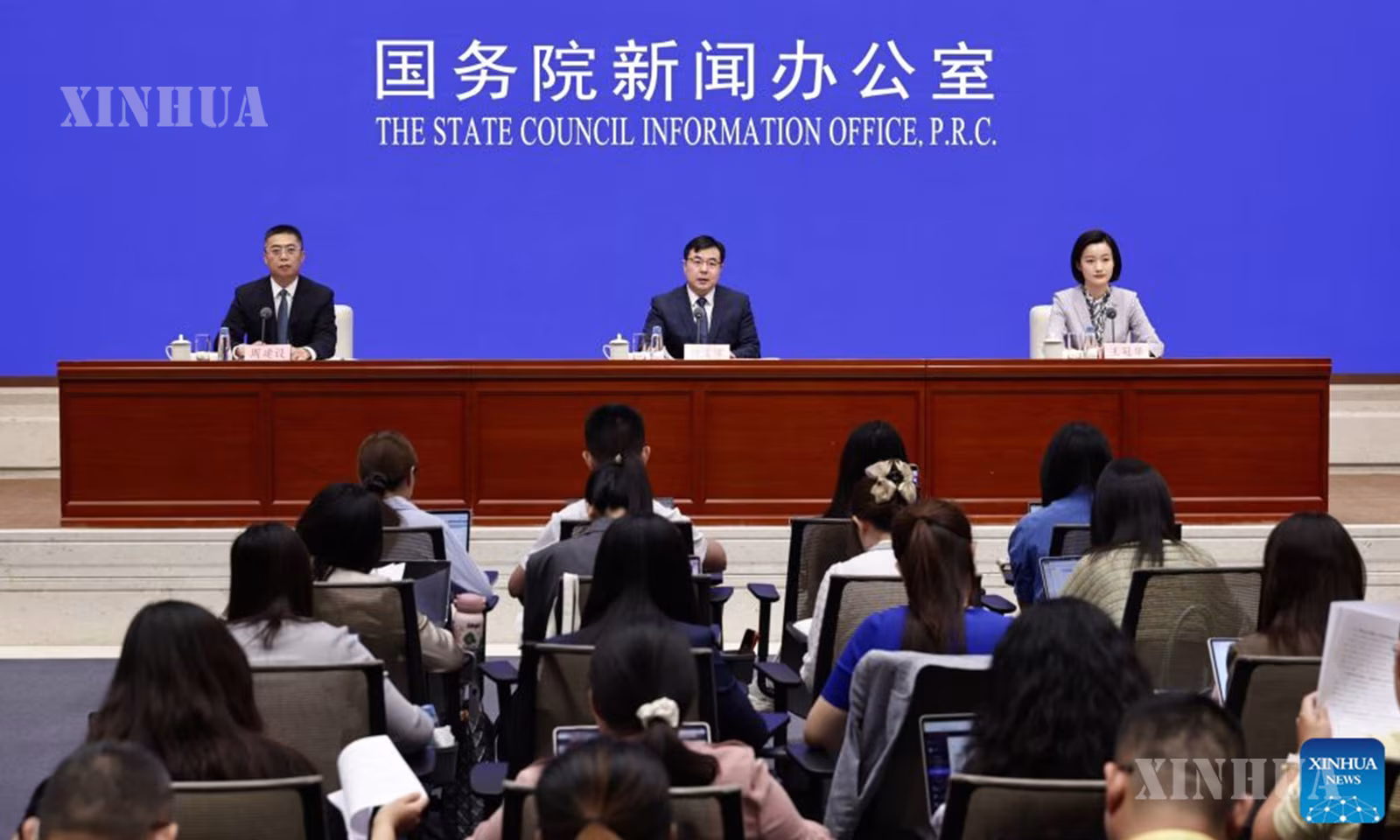 တရုတ်နိုင်ငံ မြို့တော်ပေကျင်း၌ နိုင်ငံတော်ကောင်စီ ပြန်ကြားရေးရုံး (SCIO) က ၂၀၂၆ ခုနှစ် ဩဂုတ်လအတွင်း တရုတ်နိုင်ငံ၏ စီးပွားရေးစွမ်းဆောင်ရည်နှင့် ပတ်သက်၍ သတင်းစာရှင်းလင်းပွဲ ကျင်းပနေပုံကို ၂၀၂၆ ခုနှစ် စက်တင်ဘာ ၁၅ ရက်က တွေ့ရစဉ် (ဆင်ဟွာ)