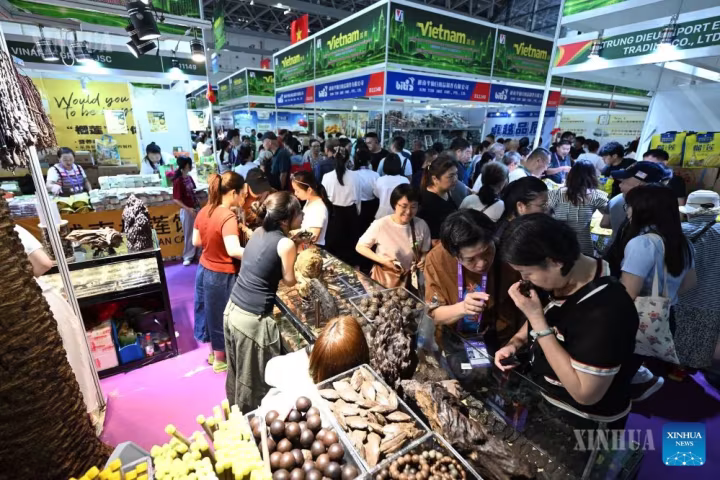 ၂၃ ကြိမ်မြောက် တရုတ်-အာဆီယံ ကုန်စည်ပြပွဲ အများပြည်သူအတွက် ဖွင့်လှစ်