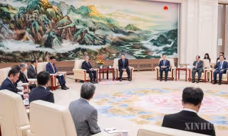 ဟယ်လိဖုန်းနှင့် ဂျပန်နိုင်ငံ နိုင်ငံတကာ ကုန်သွယ်မှုမြှင့်တင်ရေးအသင်း တရုတ်နိုင်ငံခရီးစဉ် ကိုယ်စားလှယ်အဖွဲ့ တွေ့ဆုံဆွေးနွေး