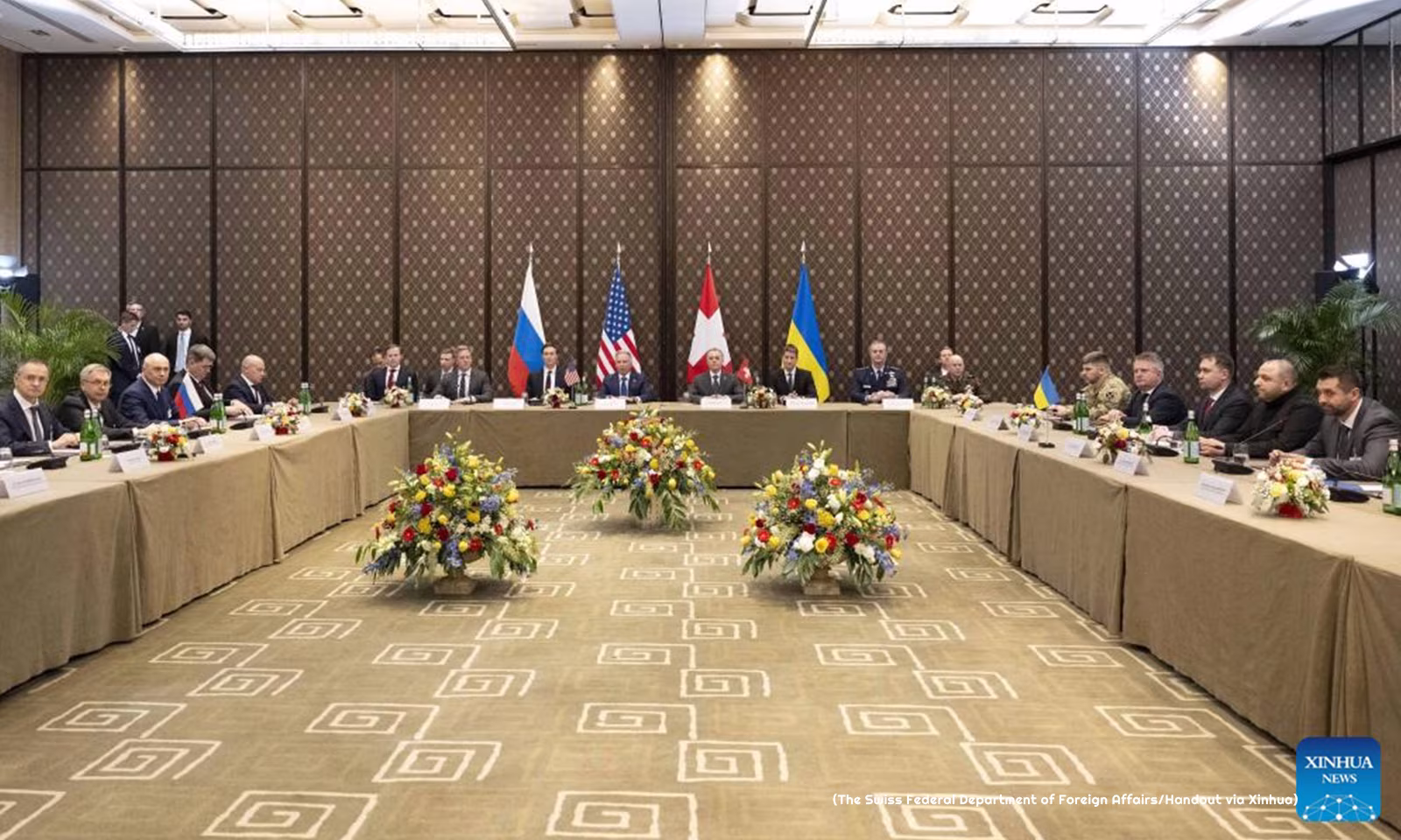 ဆွစ်ဇာလန်နိုင်ငံ ဂျီနီဗာမြို့တွင် ကျင်းပပြုလုပ်သည့် ယူကရိန်းနိုင်ငံ၊ အမေရိကန်နိုင်ငံနှင့် ရုရှားနိုင်ငံတို့၏ သုံးနိုင်ငံတွေ့ဆုံဆွေးနွေးမှုမြင်ကွင်းကို ၂၀၂၆ ခုနှစ် ဖေဖော်ဝါရီ ၁၇ ရက်က တွေ့ရစဉ် (ဆင်ဟွာ)