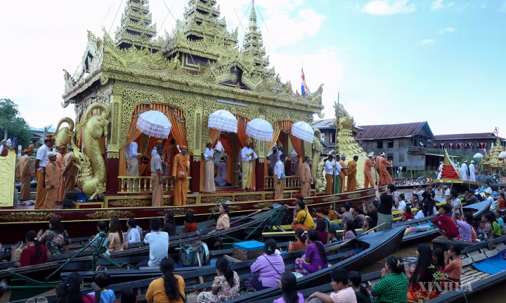 မြန်မာနိုင်ငံရှိ အင်းလေးဖောင်တော်ဦးဘုရားရုပ်ပွားတော်များ ဟဲယာရွာမကျေးရွာသို့ ပင့်ဆောင်လာမှုမြင်ကွင်းများ