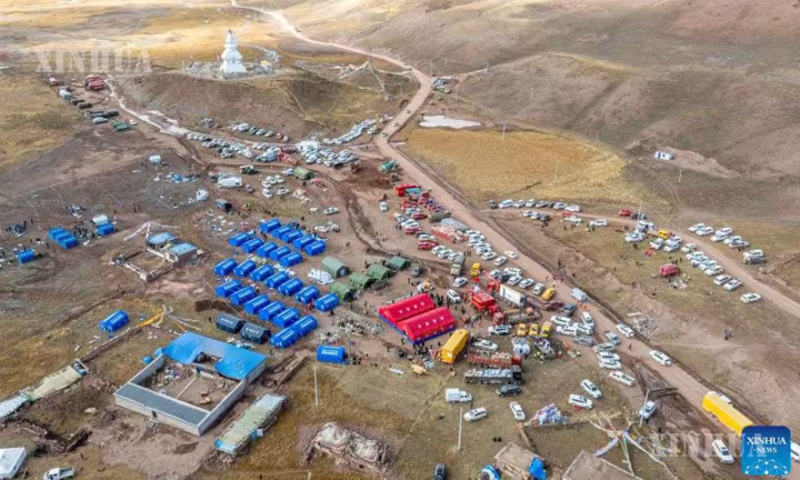 တရုတ်နိုင်ငံက ရှီးဇန့်ကိုယ်ပိုင်အုပ်ချုပ်ခွင့်ရဒေသ ငလျင်ကယ်ဆယ်ရေးအတွက် ဂြိုဟ်တုများနှင့်မောင်းသူမဲ့လေယာဉ်များ ဖြန့်ကြက်ဆောင်ရွက်လျက်ရှိ
