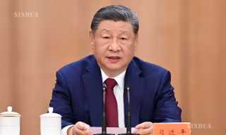 ခရီးရှည်ချီတက်မှုအောင်ပွဲ နှစ် ၉၀ ပြည့် အထိမ်းအမှတ်အခမ်းအနား၌ သမ္မတရှီ ပြောကြားခဲ့သည့် မိန့်ခွန်းကို စာအုပ်ငယ်အဖြစ် ပုံနှိပ်ထုတ်ဝေ