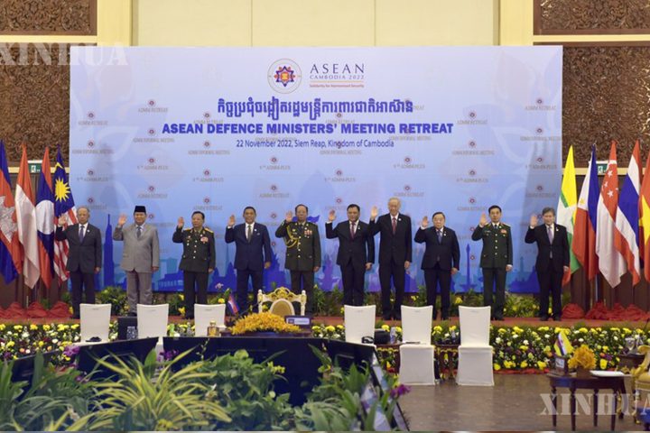 စုပေါင်းအင်အား ၊ စည်းလုံးညီညွတ်မှုဖြင့် အာဆီယံ လုံခြုံရေး အဓိက စိန်ခေါ်မှုများကို ရင်ဆိုင်ဖြေရှင်းရန် ကမ္ဘောဒီးယား ကာကွယ်ရေးဝန်ကြီး တိုက်တွန်းပြောကြား